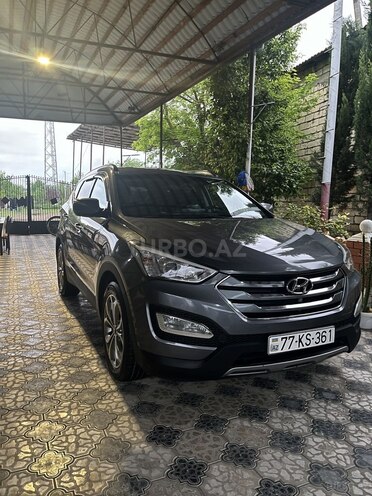 Hyundai Santa Fe-1