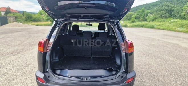 Toyota RAV4-2