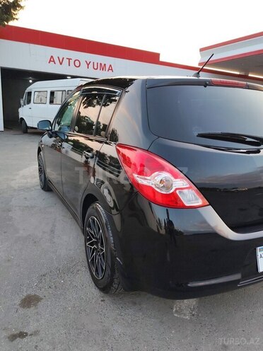 Nissan Tiida-7