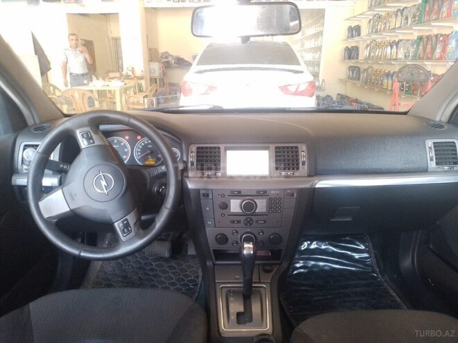 Opel Vectra-6