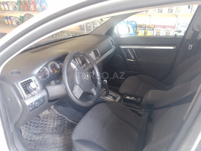Opel Vectra-7