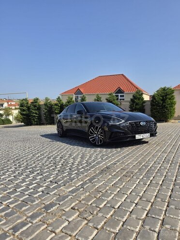 Hyundai Sonata-5