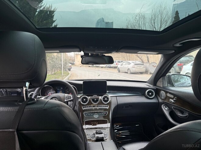 Mercedes C 300-9