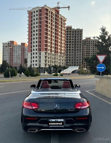 Mercedes C 300 4MATIC-7