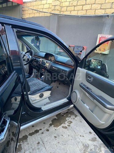 Nissan X-Trail-5