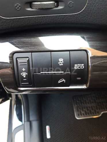 Kia Sorento-12