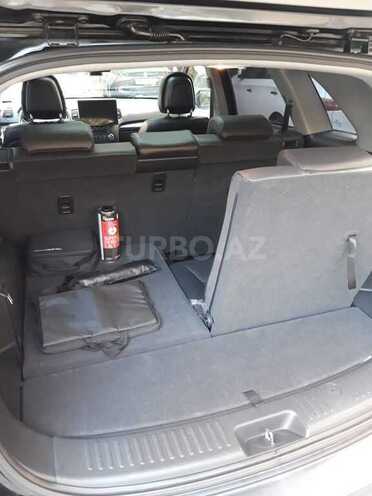 Kia Sorento-13