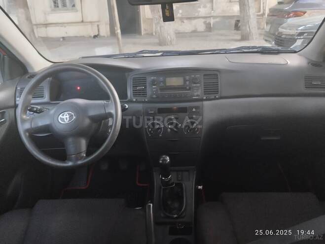 Toyota Corolla-8