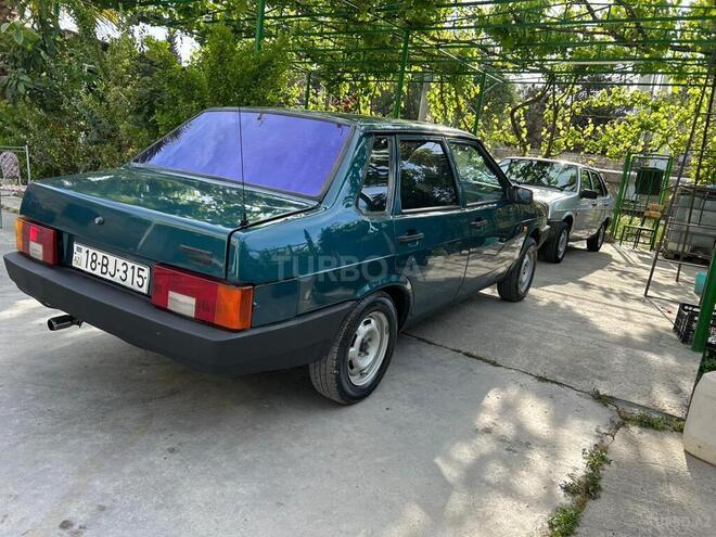 LADA (VAZ) 21099-4