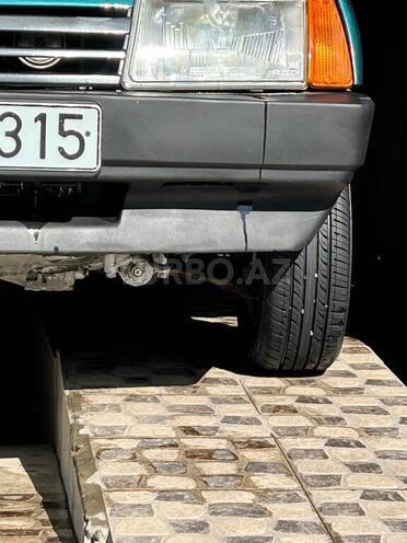 LADA (VAZ) 21099-8