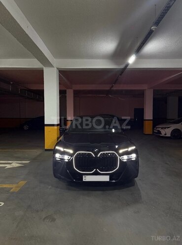 BMW 740-1