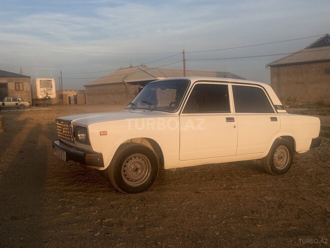 LADA (VAZ) 2107-8