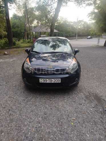 Kia Rio-1