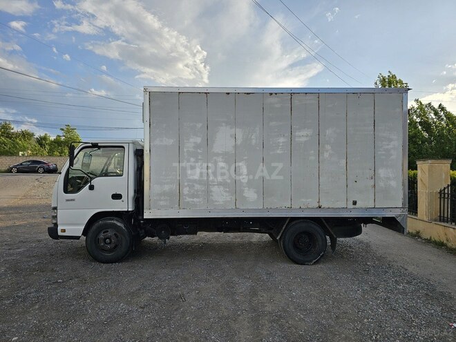 Isuzu NPR 66 L-6