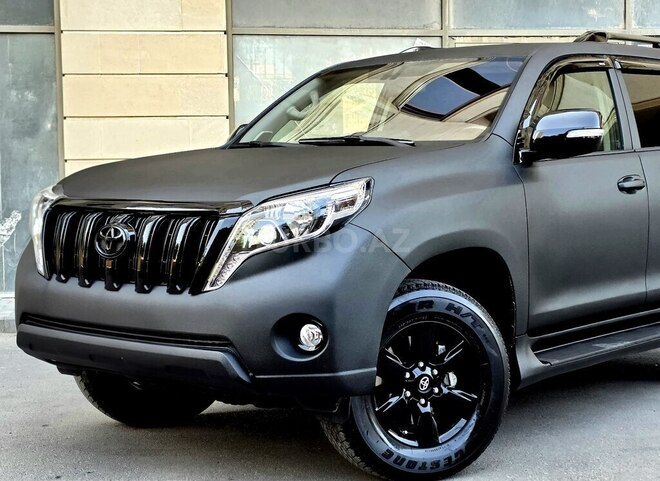 Toyota Land Cruiser Prado-7
