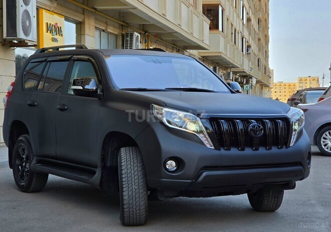 Toyota Land Cruiser Prado-8