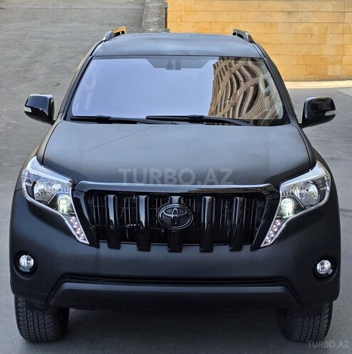 Toyota Land Cruiser Prado-12