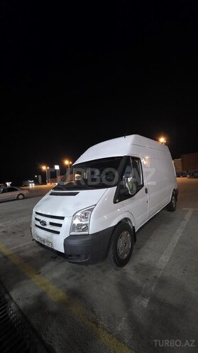 Ford Transit-2