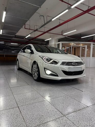 Hyundai i40-6