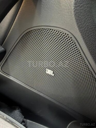 Hyundai i40-14