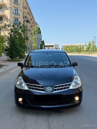 Nissan Tiida-2