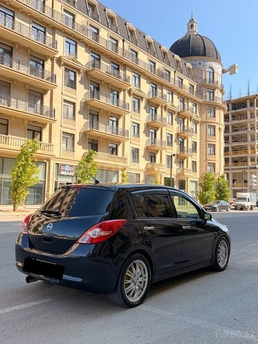 Nissan Tiida-8