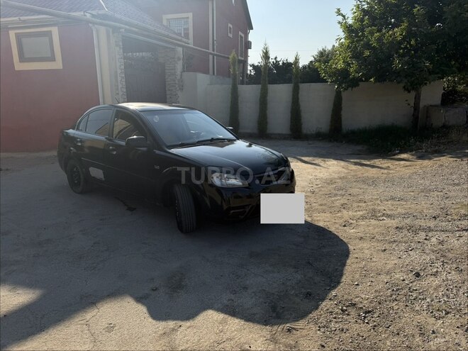 Kia Rio-5