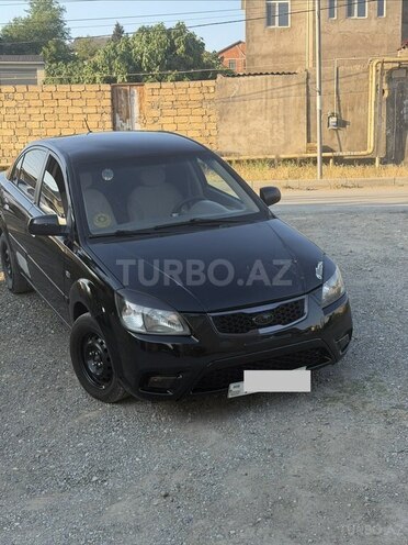 Kia Rio-1