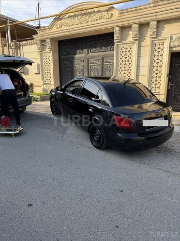 Kia Rio-7