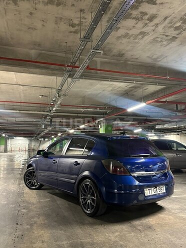 Opel Astra-2
