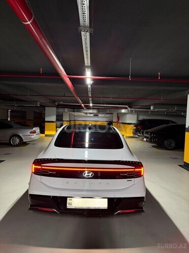 Hyundai Sonata-2