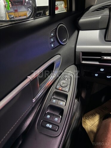 Hyundai Sonata-8
