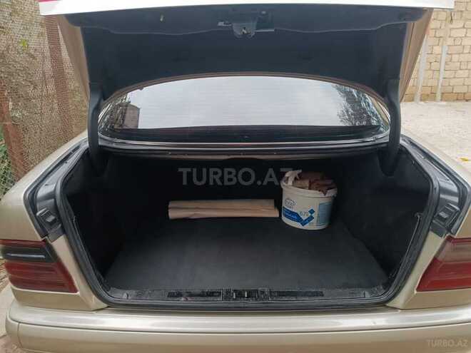 Mercedes E 220-19