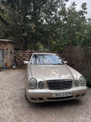 Mercedes E 220-5