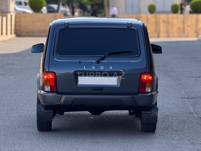 LADA (VAZ) Niva-7