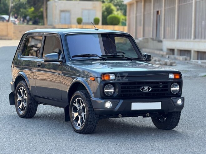 LADA (VAZ) Niva-3
