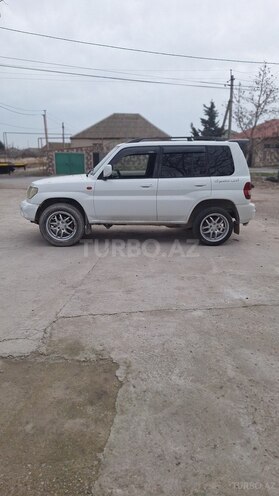 Mitsubishi Pajero io-2
