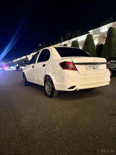 Saipa Saina-8