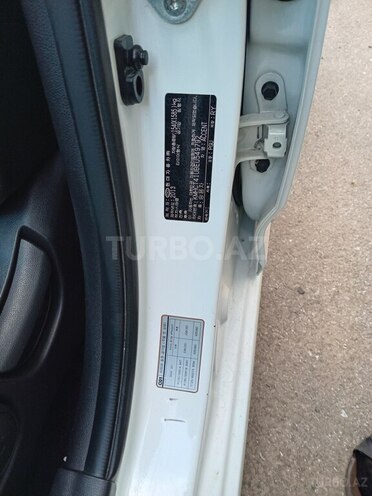 Hyundai Accent-5