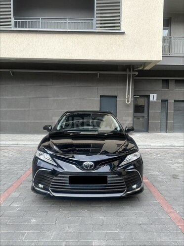 Toyota Camry-1