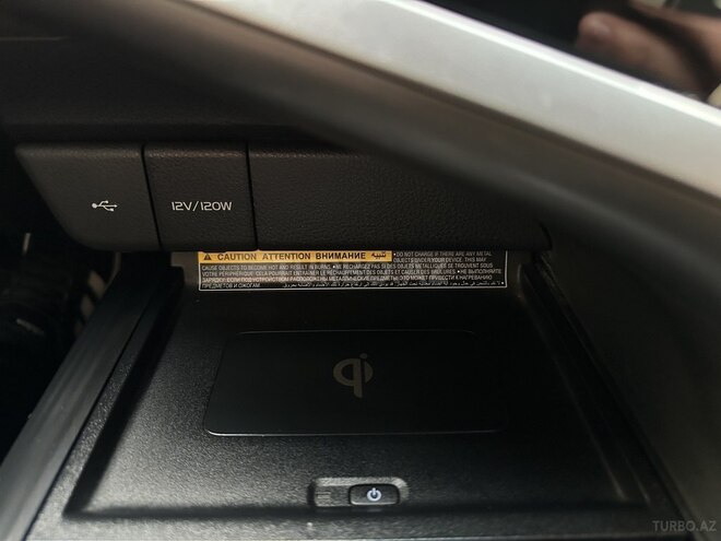 Toyota Camry-21