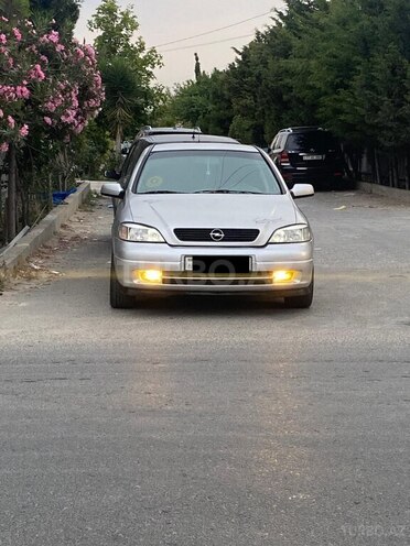 Opel Astra-1