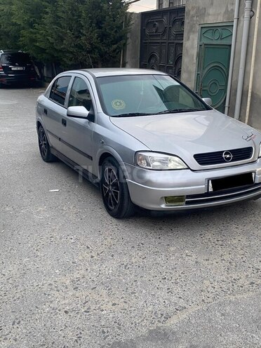 Opel Astra-4