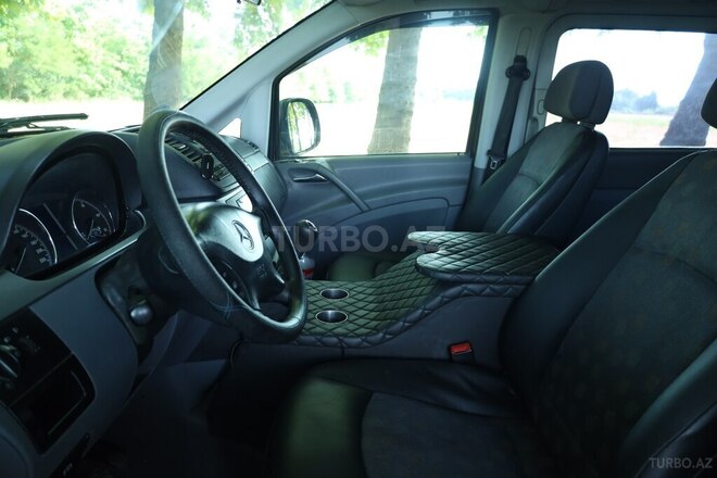 Mercedes Vito 115 CDI-11