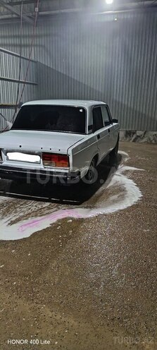 LADA (VAZ) 2107-2