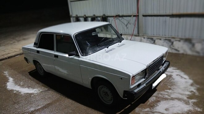 LADA (VAZ) 2107-10