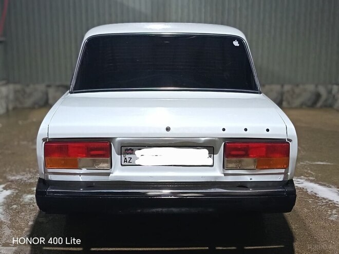 LADA (VAZ) 2107-6