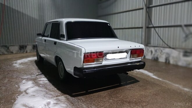 LADA (VAZ) 2107-11