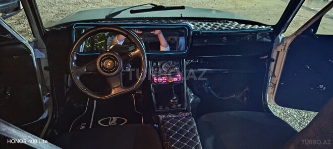 LADA (VAZ) 2107-19