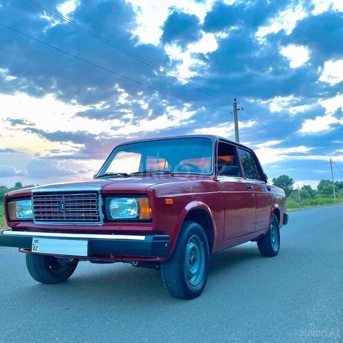 LADA (VAZ) 2107-4